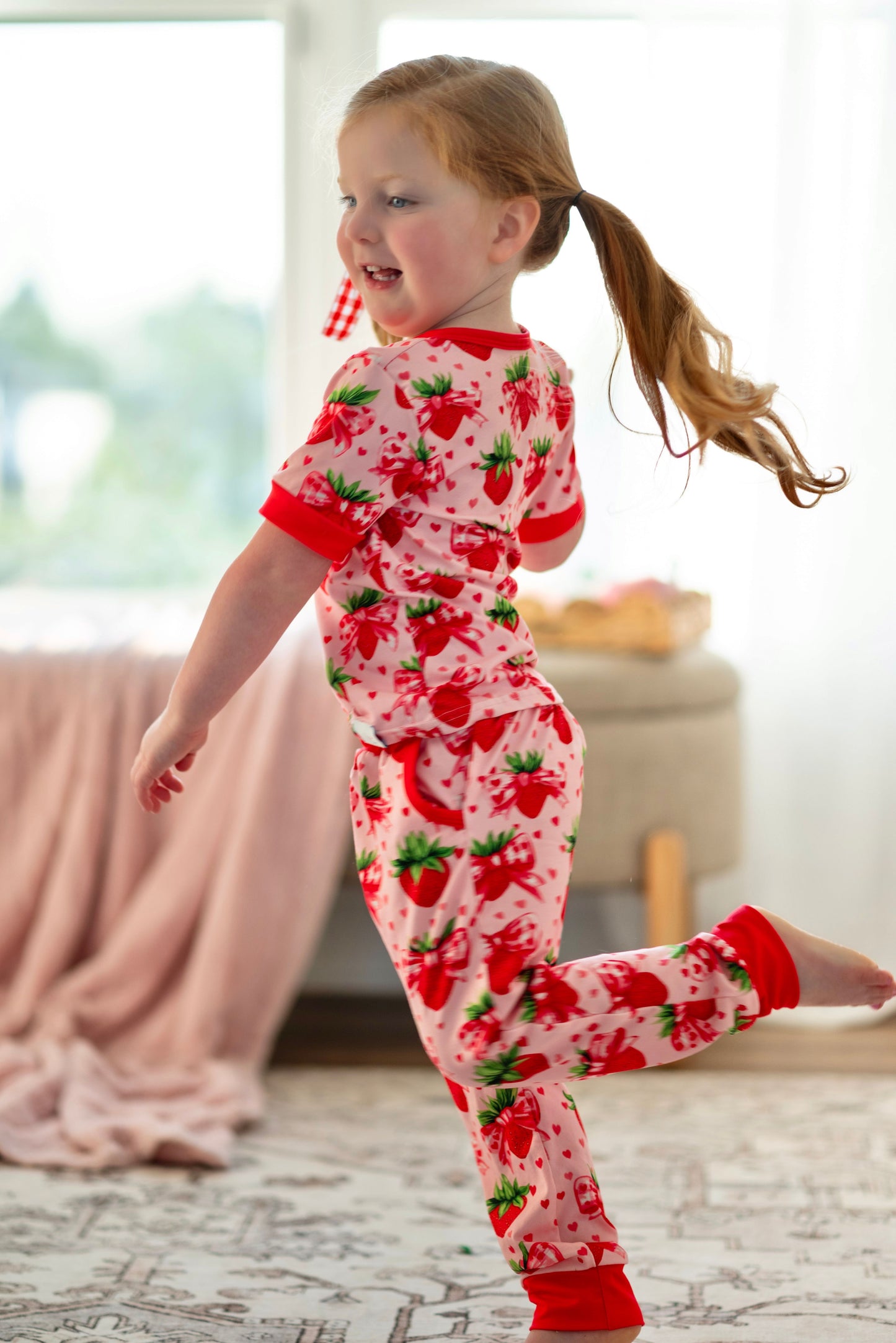 LPK Strawberry Fields 2 piece lounge