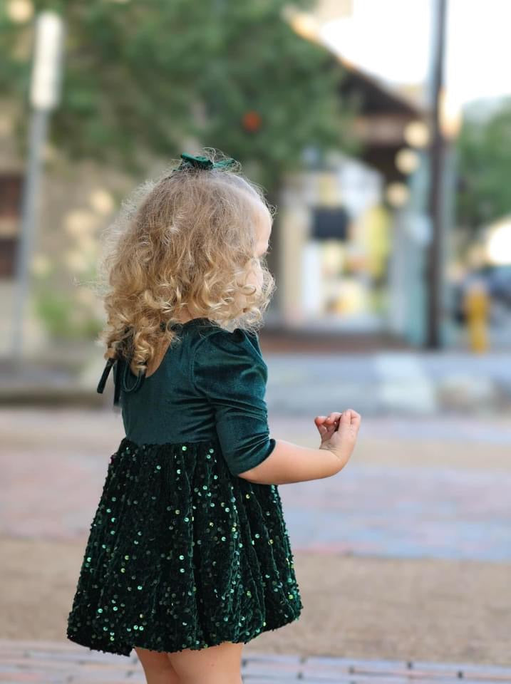Annie Velvety Sequin Twirl