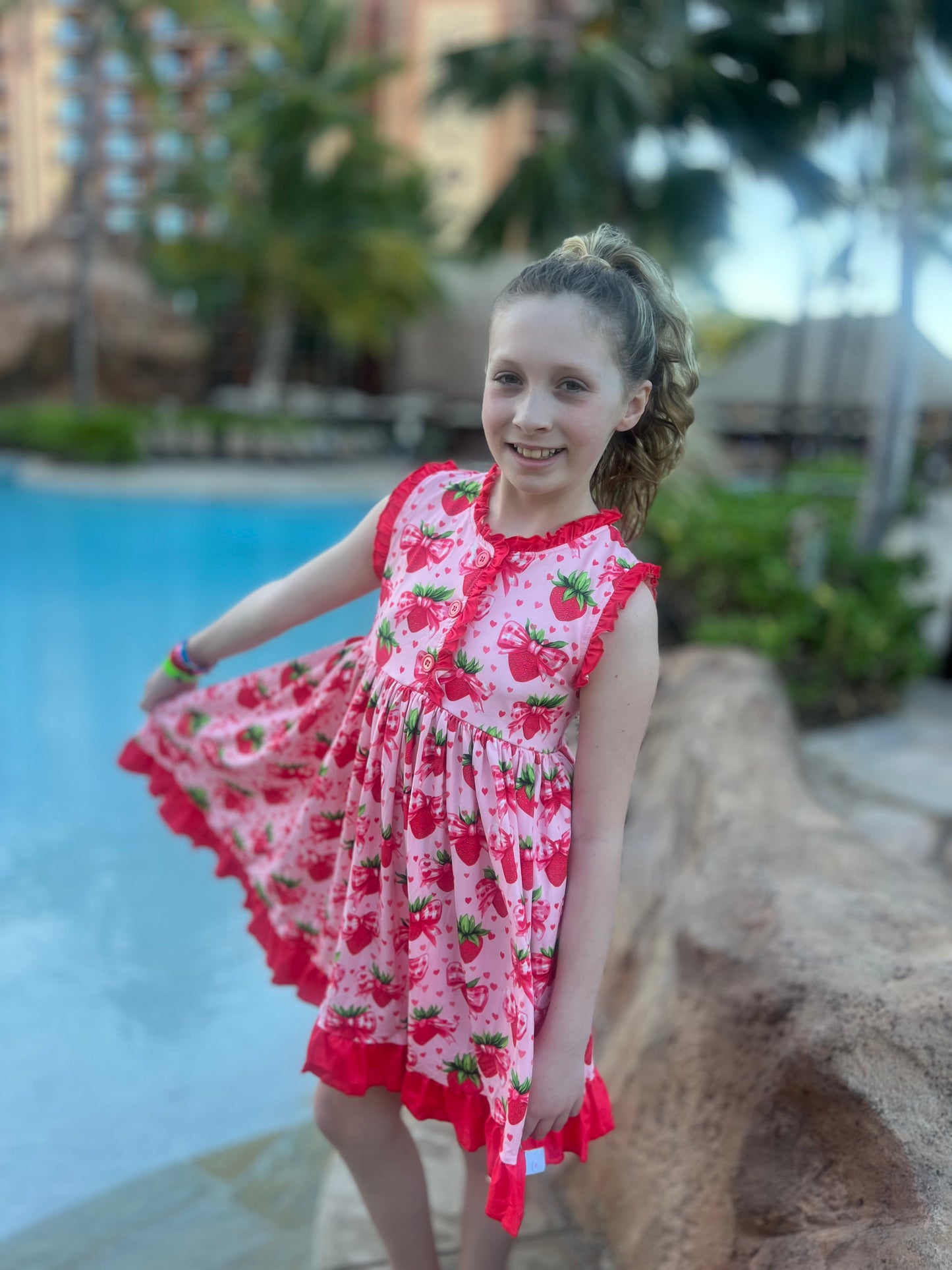 LPK Strawberry Fields gown set