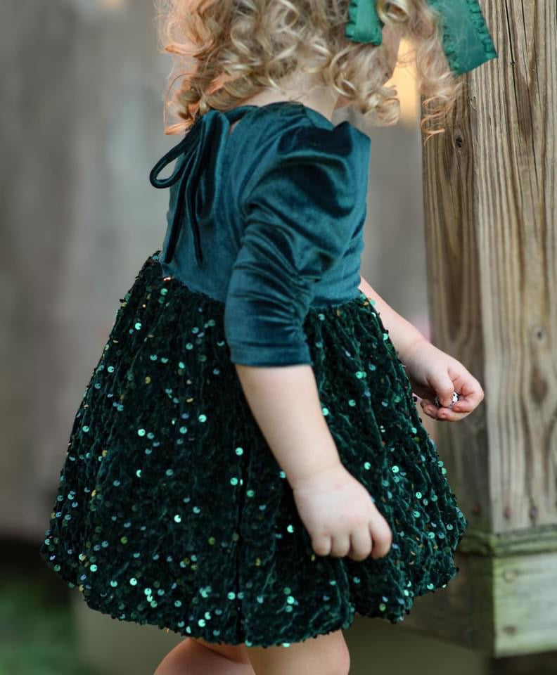 Annie Velvety Sequin Twirl