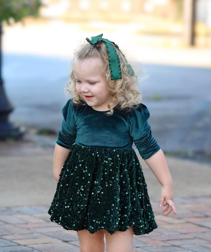 Annie Velvety Sequin Twirl