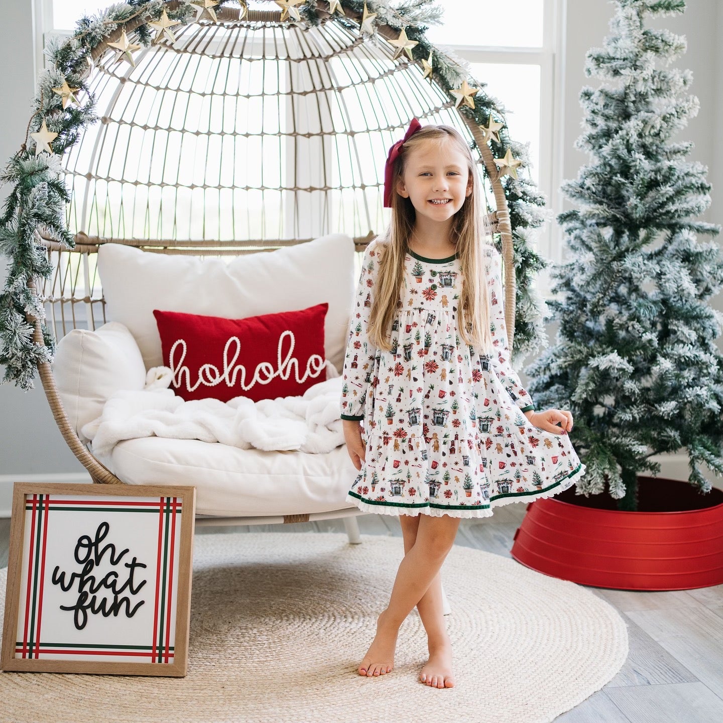 boutique christmas dress Tree Sequin Red which is rich and cheerful NEW Boutique Christmas Santa Girls