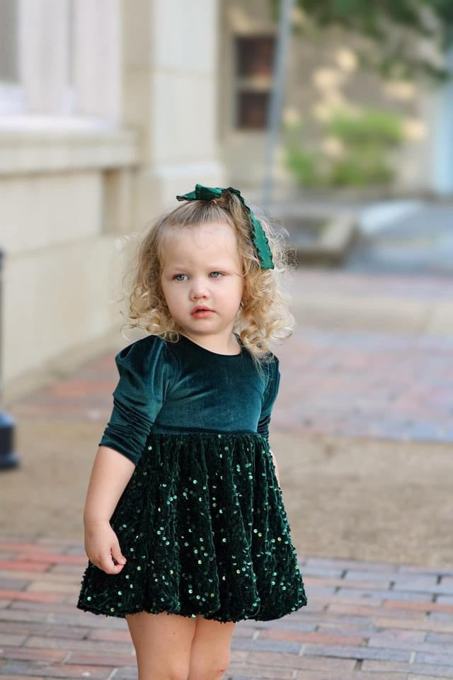 Annie Velvety Sequin Twirl