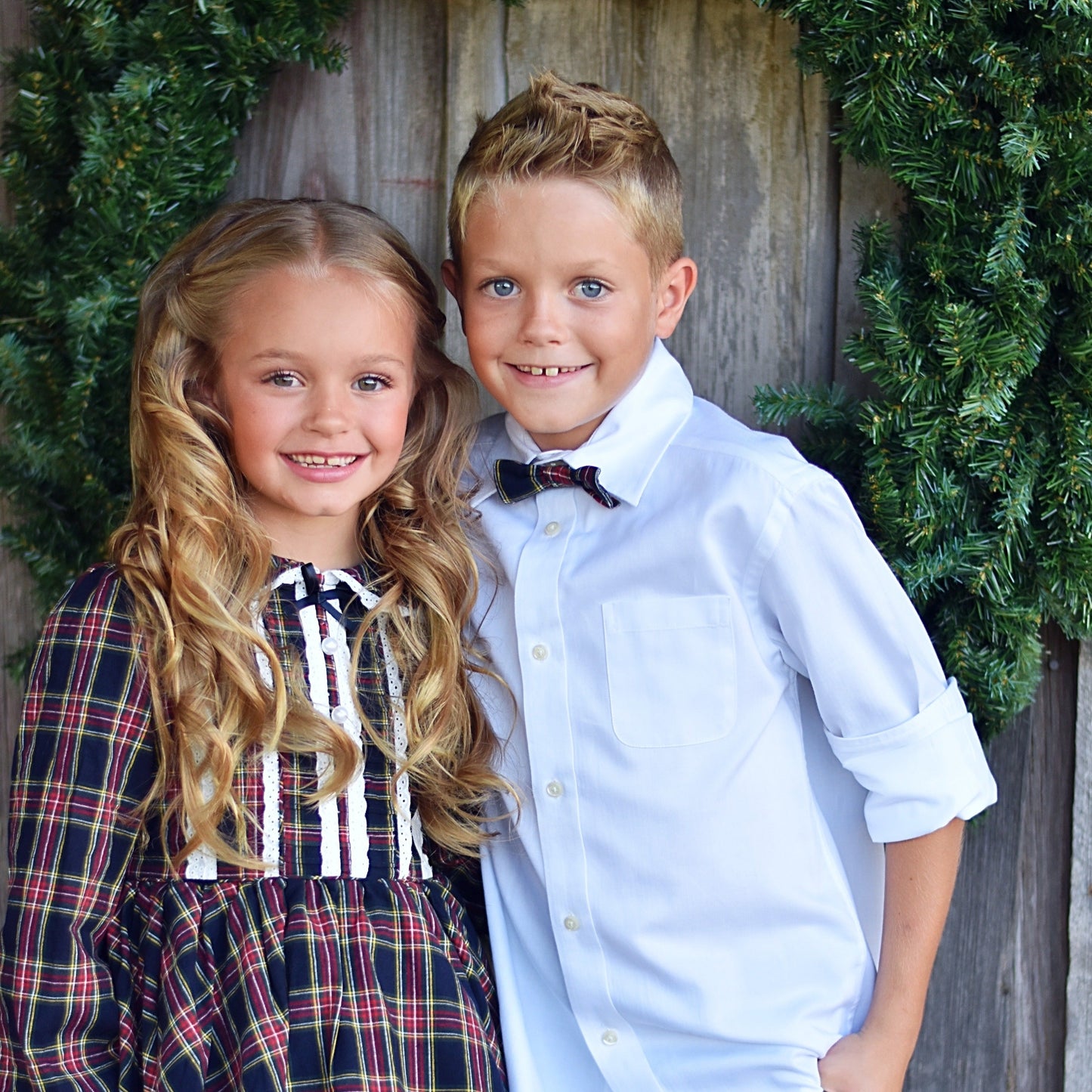 Navy Christmas Plaid Bow Tie