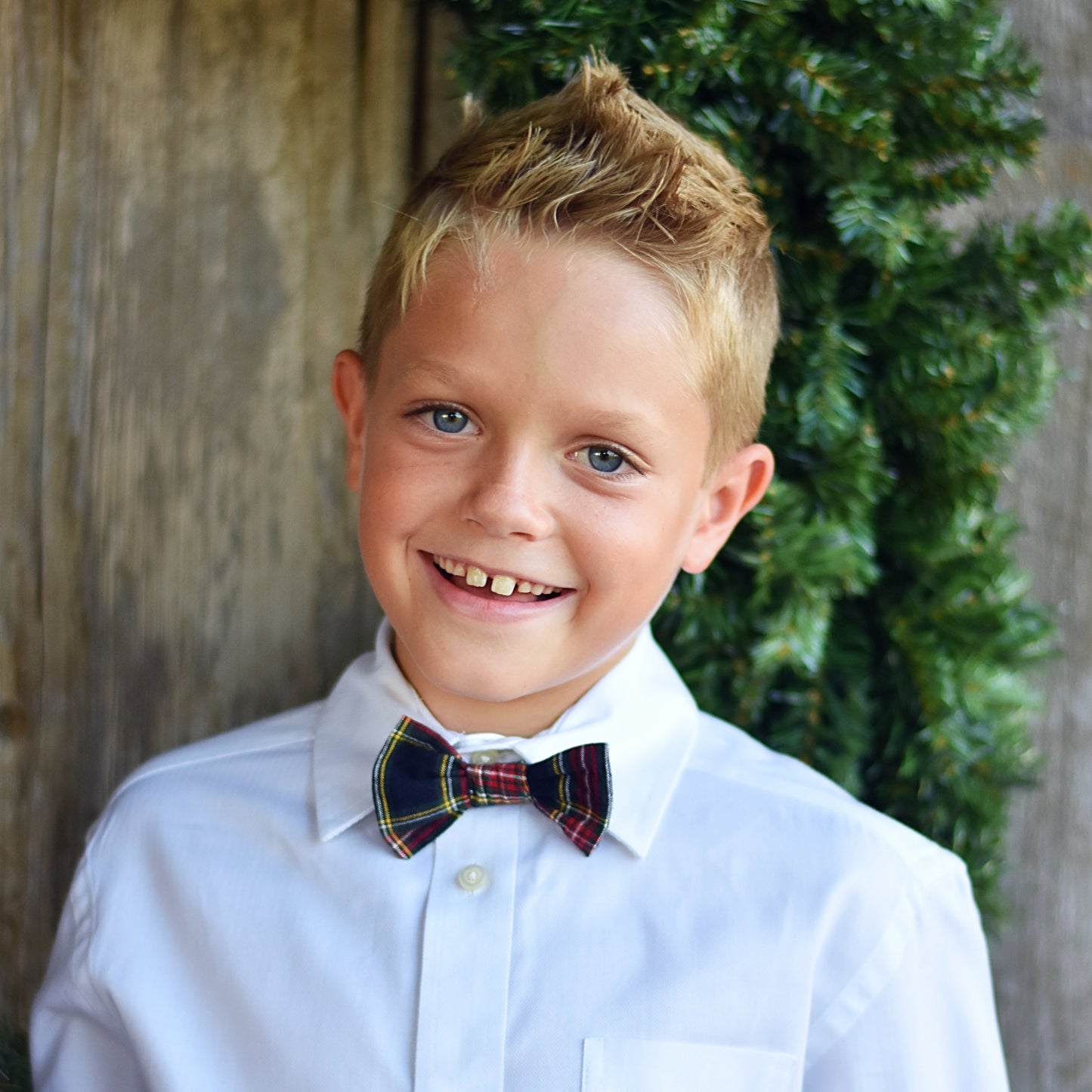 Navy Christmas Plaid Bow Tie