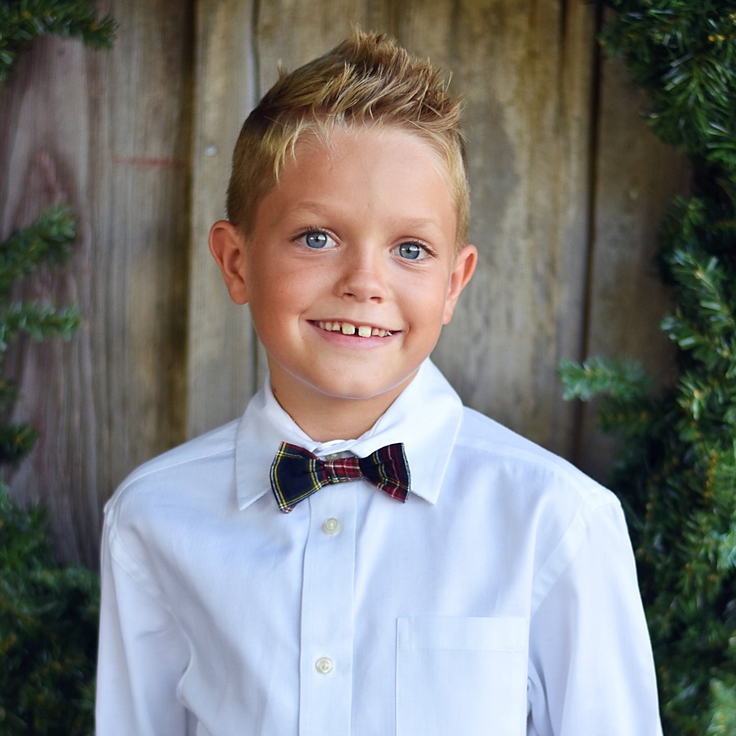 Navy Christmas Plaid Bow Tie