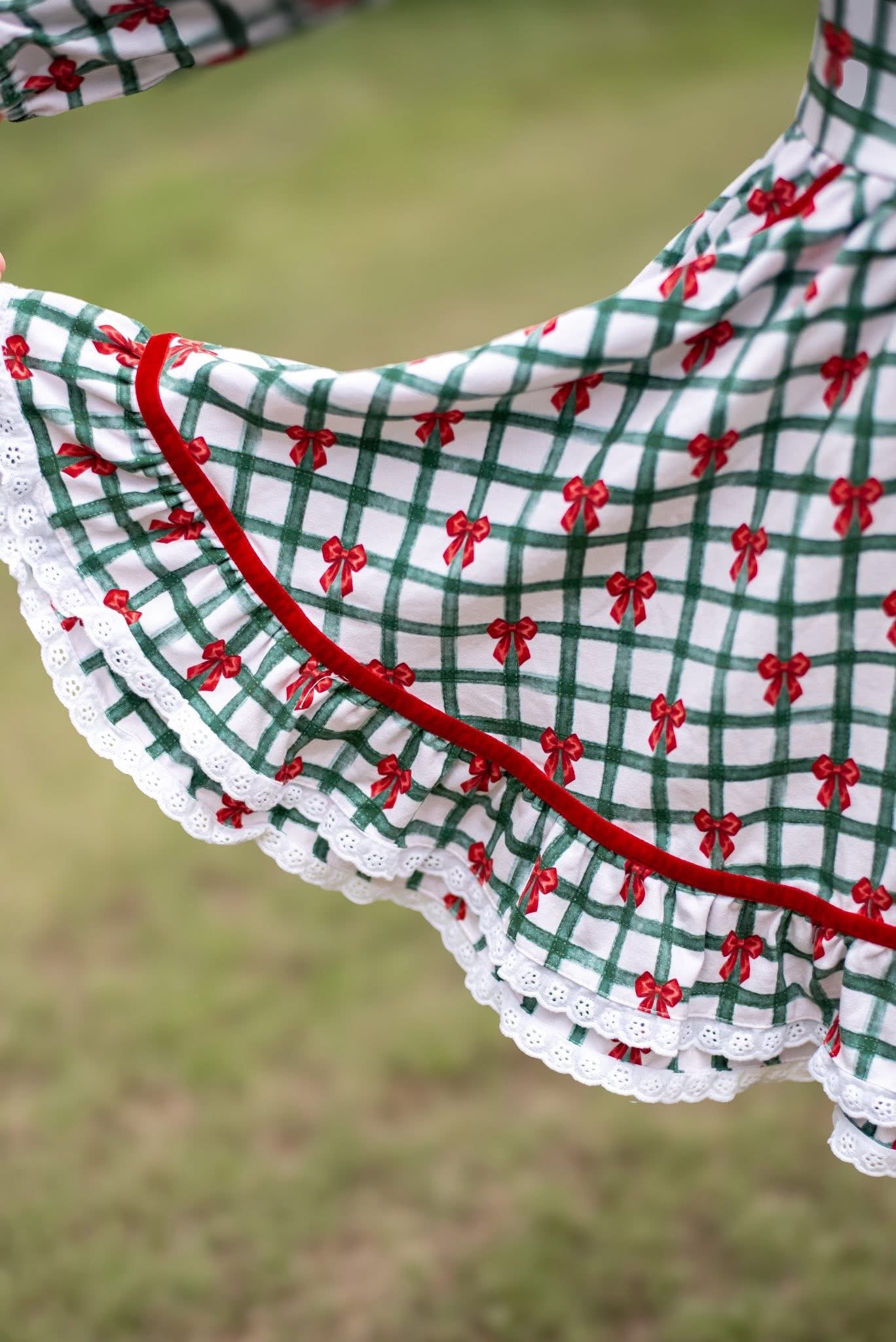 Bow Plaid Ruby Presale