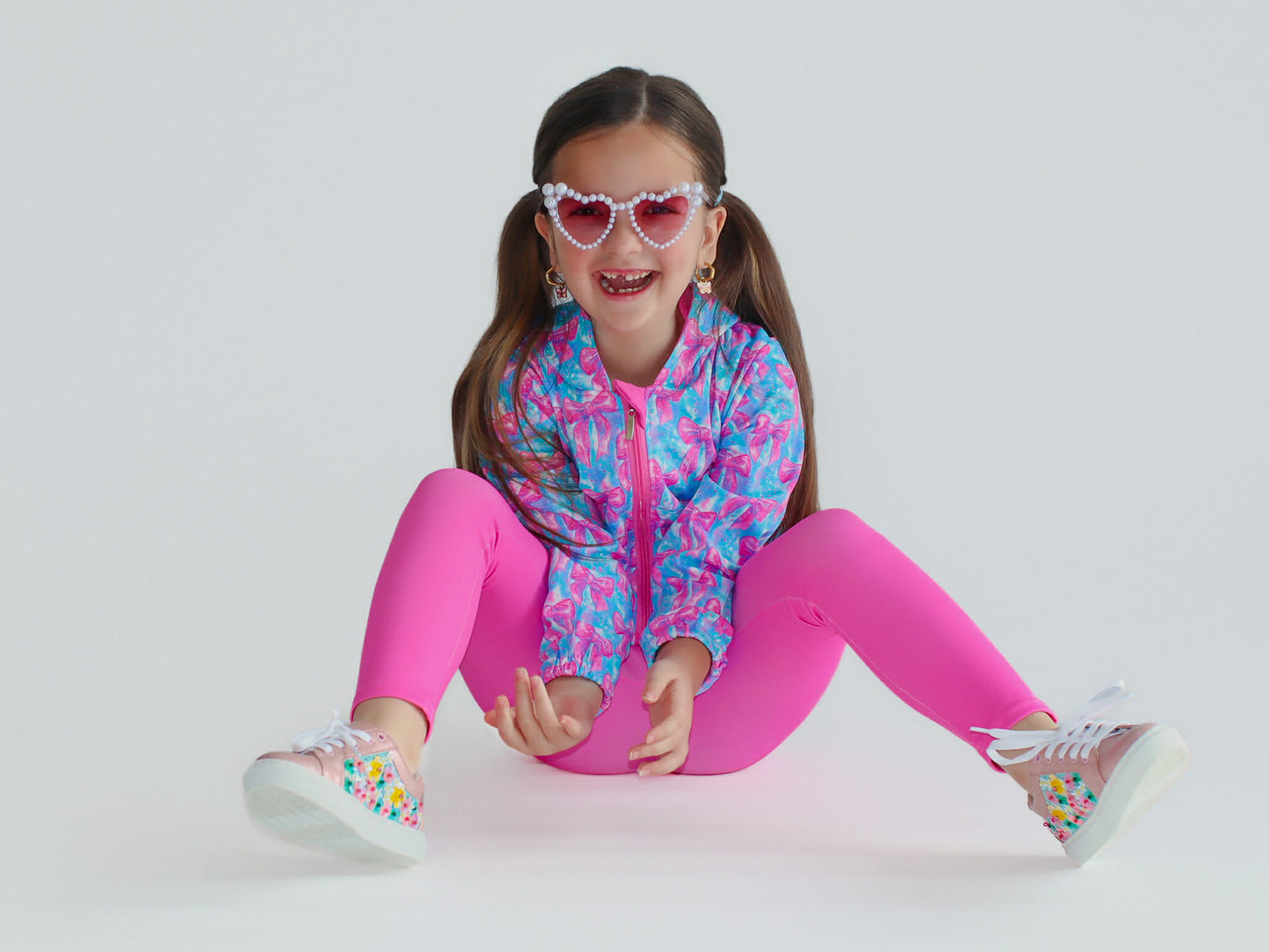 Bows 3 piece Athletic Set