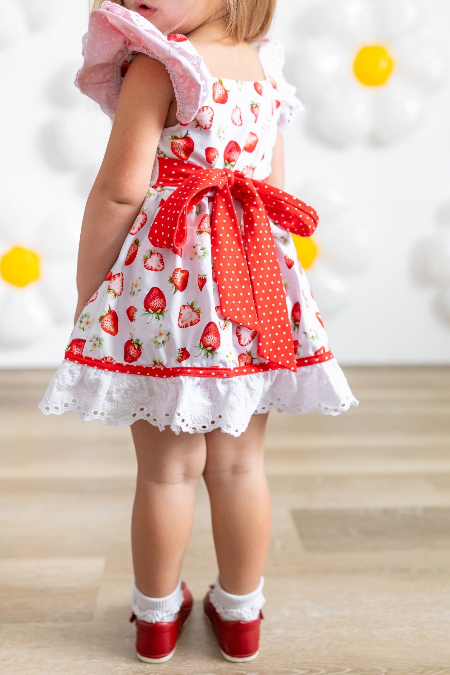 Strawberry Knit Sawyer
