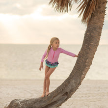 Load image into Gallery viewer, Girls Rashguard- Florida Coast 4.0